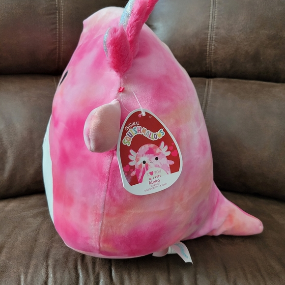 Squishmallows- Aleka the Axolotl 12" - Picture 4 of 9